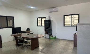 Bodega comercial en renta en Lomas de San Pedrito