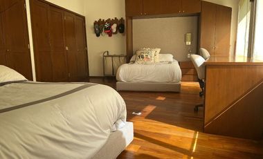 VENTA MAGNÍFICA CASA EN BOSQUES DE LAS LOMAS