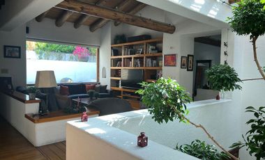 VENTA MAGNÍFICA CASA EN BOSQUES DE LAS LOMAS