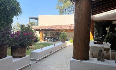 VENTA MAGNÍFICA CASA EN BOSQUES DE LAS LOMAS