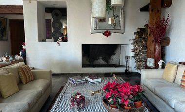 VENTA MAGNÍFICA CASA EN BOSQUES DE LAS LOMAS