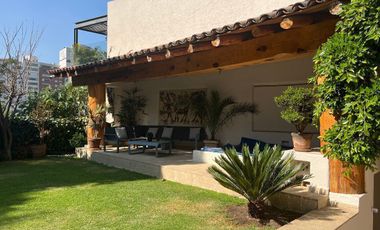 VENTA MAGNÍFICA CASA EN BOSQUES DE LAS LOMAS