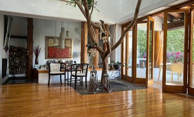VENTA MAGNÍFICA CASA EN BOSQUES DE LAS LOMAS