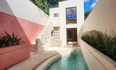 CASA EN VENTA EN EL CENTRO DE MÉRIDA, YUCATÁN