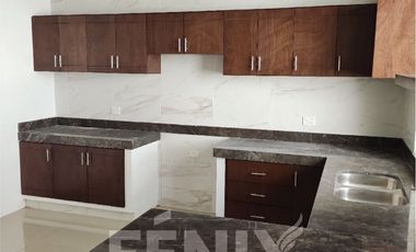 Casa en venta en Zona Pedregal de las Ánimas