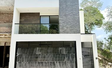 Casa en venta en Zona Pedregal de las Ánimas