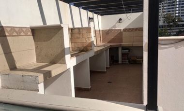 ¡SÚPER OPORTUNIDAD!! Excelente casa en venta en calle cerrada en Teca parte baja