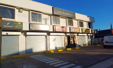 CENTRO COMERCIAL DE 910MT2 DE TERRENO  613MT2 CONSTRUIDOS