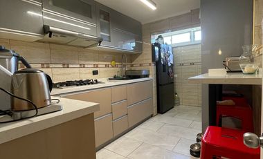 CASA 2PISOS INCLUYE GTO COMUN COND JARDINES DEVESPUCIO