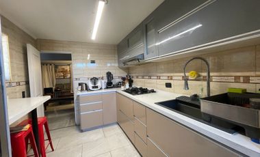 CASA 2PISOS INCLUYE GTO COMUN COND JARDINES DEVESPUCIO