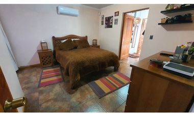 Vende Parcela de Agrado 4D 3B con piscina en Calle Larga