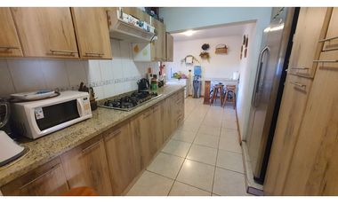 Vende Parcela de Agrado 4D 3B con piscina en Calle Larga
