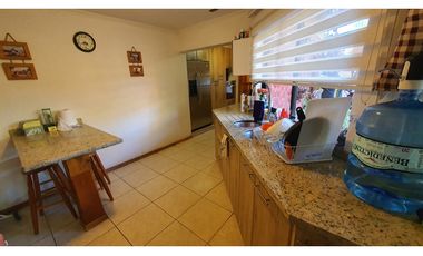 Vende Parcela de Agrado 4D 3B con piscina en Calle Larga