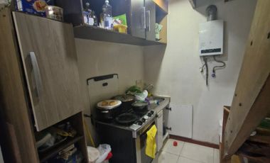 ARRIENDO DEPTO INDEPENDIENTE 2D/BAÑO/COCINA AMERICANA