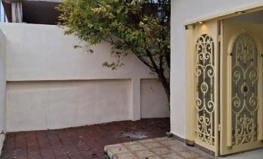 CASA EN VENTA EN SAN NICOLAS