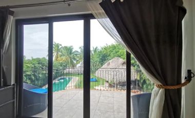 Espectacular casa en Buenaventura, frente al mar!