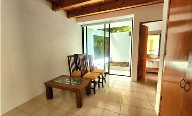CASA EN VENTA,  VALLE DE BRAVO.