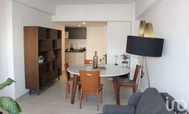 Departamento en Venta en Santo Tomás, Azcapotzalco, 2 Recámaras + Alcoba, Alberca, Jacuzzi y Cine