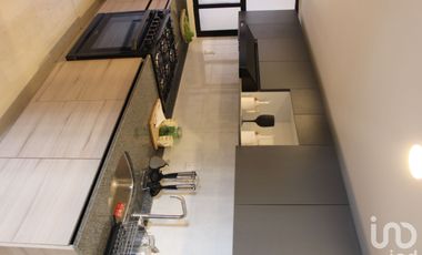 Departamento en Venta en Santo Tomás, Azcapotzalco, 2 Recámaras + Alcoba, Alberca, Jacuzzi y Cine