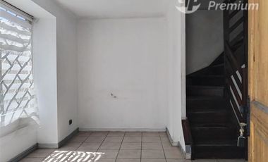 Casa en Arriendo en La Hacienda Renca. Carlota Guzman