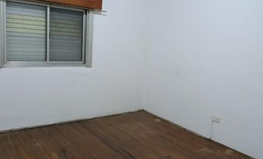 Alquiler- Colon 3497    Depto 2 amb.-   Villa Ballester.