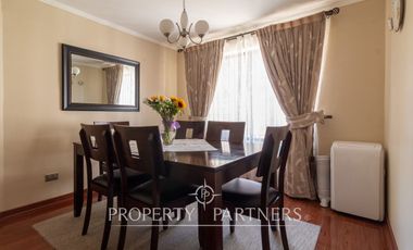 Casa de 3 pisos, 5 dormitorios y 3 baños en sector residencial de La Florida