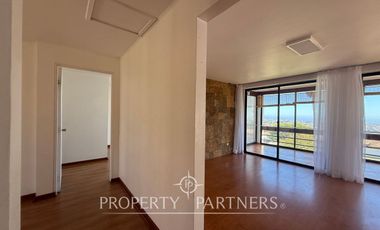 Sorprendente Casa en Arriendo en San Joaquín con Vista Poniente