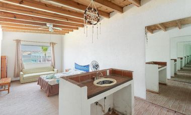 Casa en el lago de Tequesquitengo