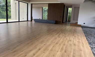 ARRIENDO de CASA RESIDENCIAL en LA CALERA
