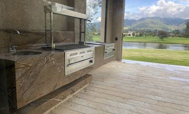 VENTA de CASA RESIDENCIAL en LA CALERA
