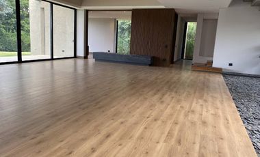 VENTA de CASA RESIDENCIAL en LA CALERA