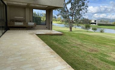 VENTA de CASA RESIDENCIAL en LA CALERA