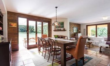 ARRIENDO de CASAS en SABANETA