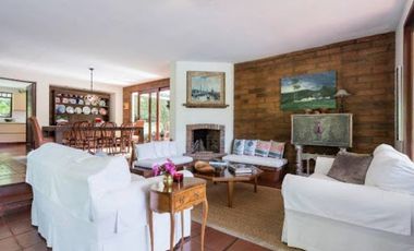 ARRIENDO de CASAS en SABANETA