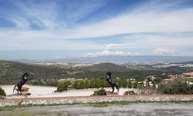 Venta de Terreno en Haras del Bosque 1,070m2 ZONA Acres