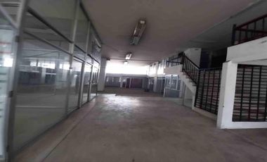 LOCAL EN ARRIENDO - CENTRO DE MANIZALES