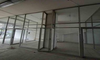 LOCAL EN ARRIENDO - CENTRO DE MANIZALES