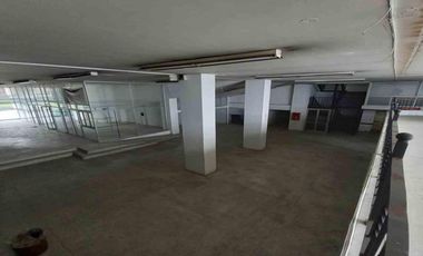 LOCAL EN ARRIENDO - CENTRO DE MANIZALES