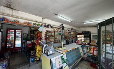 Local en pilar