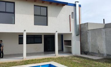 Casa en Pueblo Esther