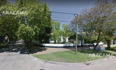 Esquina calles Echeverria y Avellaneda  - Monte Grande