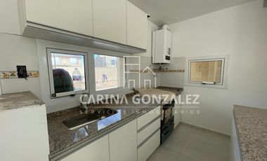 DUPLEX EN VENTA 3 DORMITORIOS BARRIO CONFLUENCIA