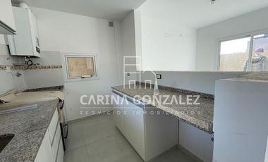 DUPLEX EN VENTA 3 DORMITORIOS BARRIO CONFLUENCIA