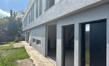 Dúplex en venta - 2 Dormitorios 2 Baños - La Plata