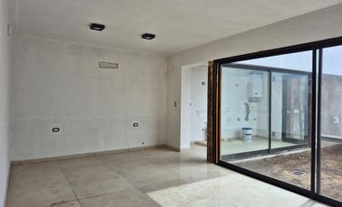 Venta de Duplex en  Brisas de Manantiales 3 dormitorios