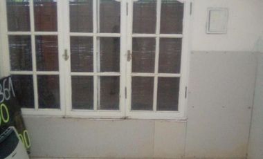Casa en venta - 2 Dormitorios 1 Baño - Cochera - Mendoza