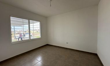 Casa Universitario de Hzte-2 dorm c/patio e ingreso auto