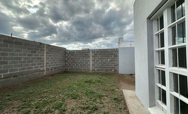 Casa Universitario de Hzte-2 dorm c/patio e ingreso auto