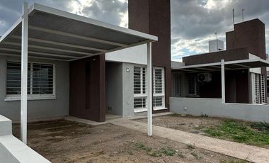 Casa Universitario de Hzte-2 dorm c/patio e ingreso auto