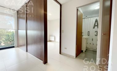 Excelente departamento en  venta con renta en complejo Las Cavas